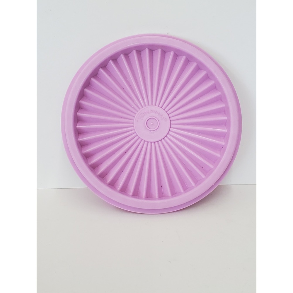 Tupperware Lavender Purple Instant Seal Lid 812-47 Sunburst Replacement 5 Inch